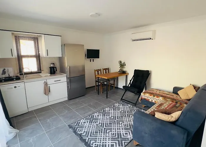 Işık , A Happy Vacation Story Tatil Evi *