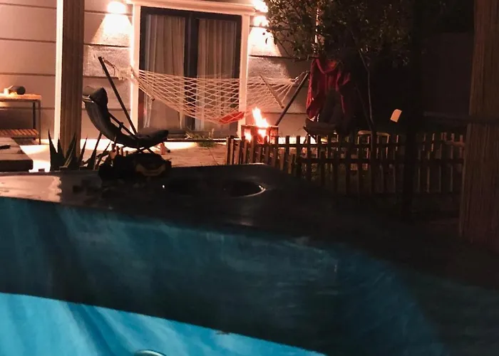 Isik , A Happy Vacation Story فتحية