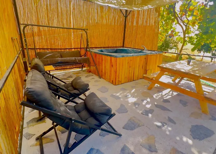 Isik , A Happy Vacation Story بيت للعطل