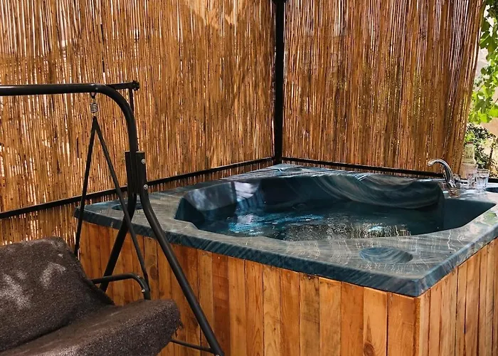 Isik , A Happy Vacation Story